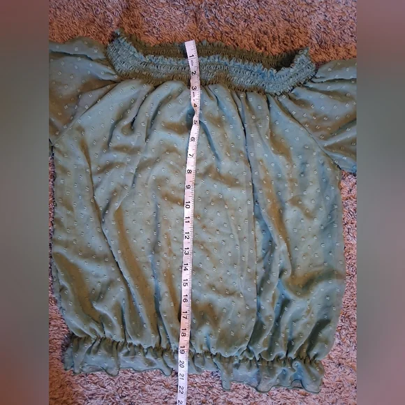 Green Off-Shoulder Blouse - Picture 3 of 3
